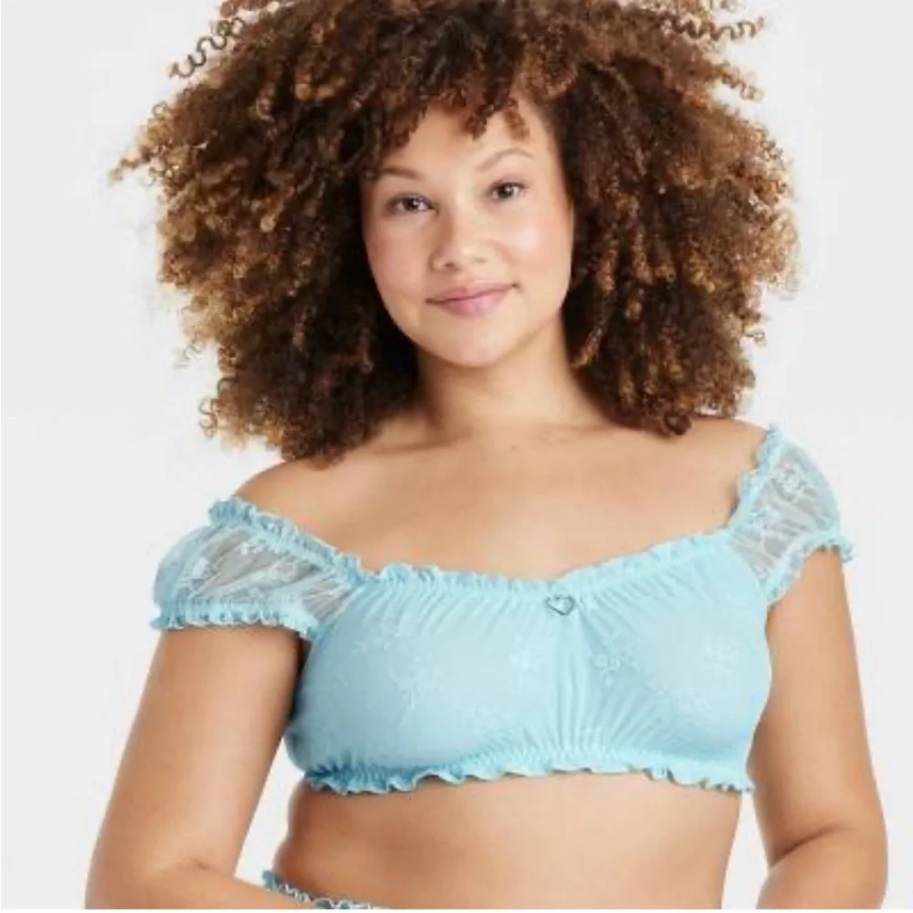 Women's Blue Lace Off-Shoulder Bralette - Picture 1 of 7
